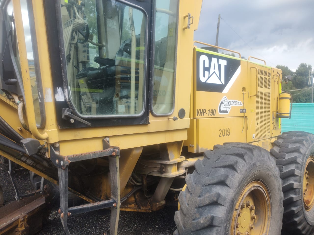 MOTONIVELADORA CAT 120K-JAP - Image 19