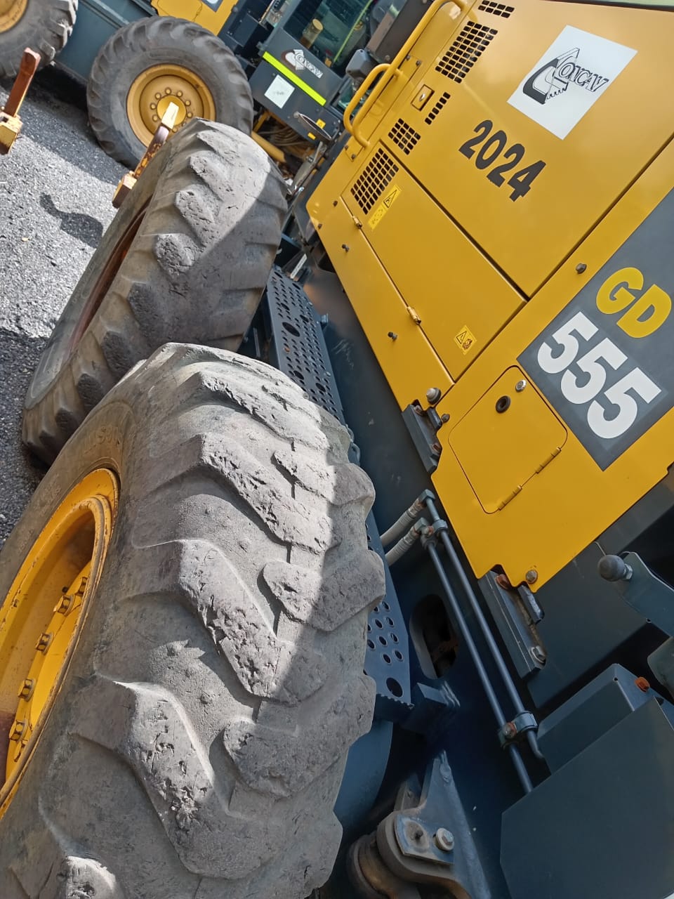 MOTONIVELADORA KOMATSU GD555 5 - Image 16
