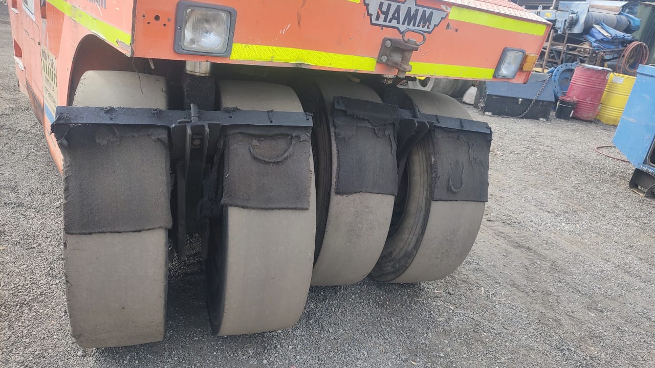 COMPACTADOR DE LLANTAS HAMM GERW15 - Image 8