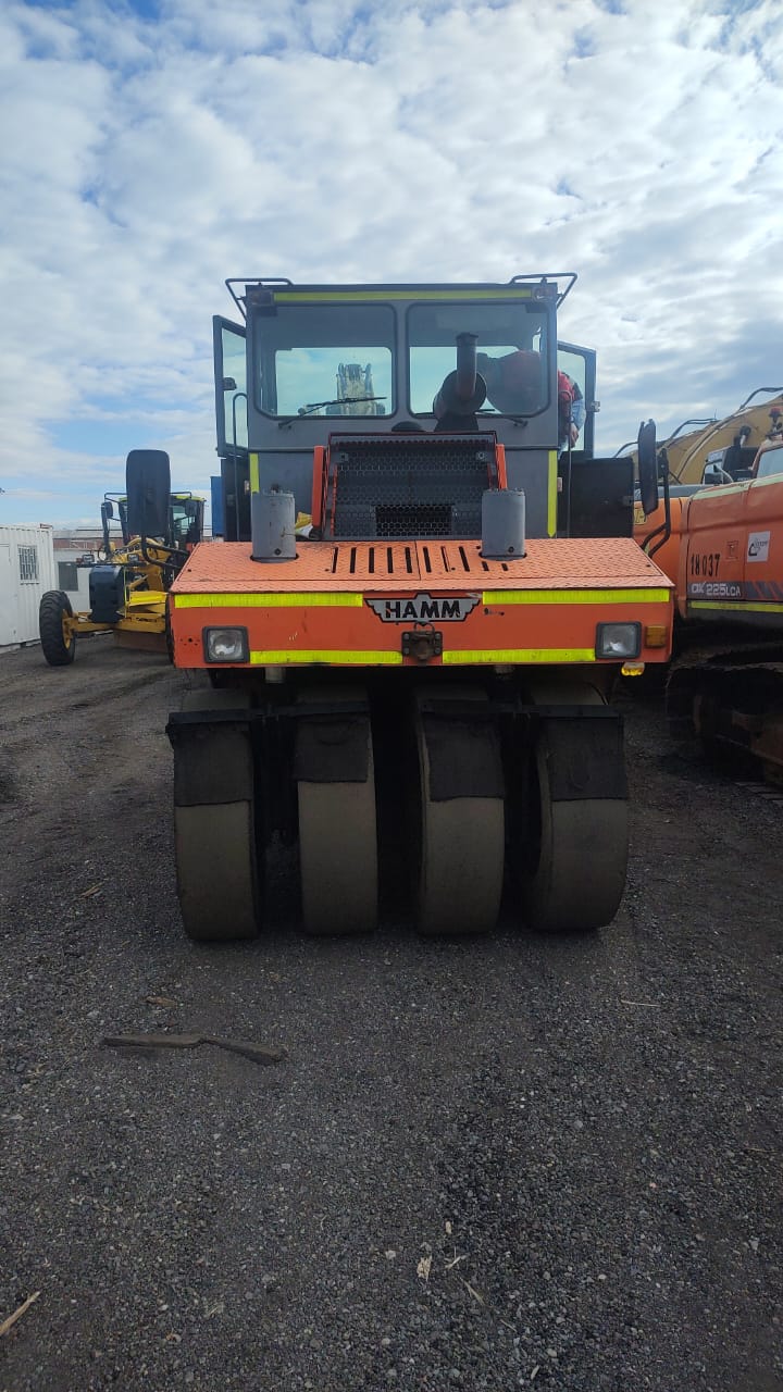 COMPACTADOR DE LLANTAS HAMM GERW15
