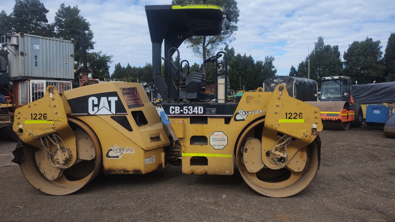 VIBROCOMPACTADOR CAT CB5340 EAA - Image 8