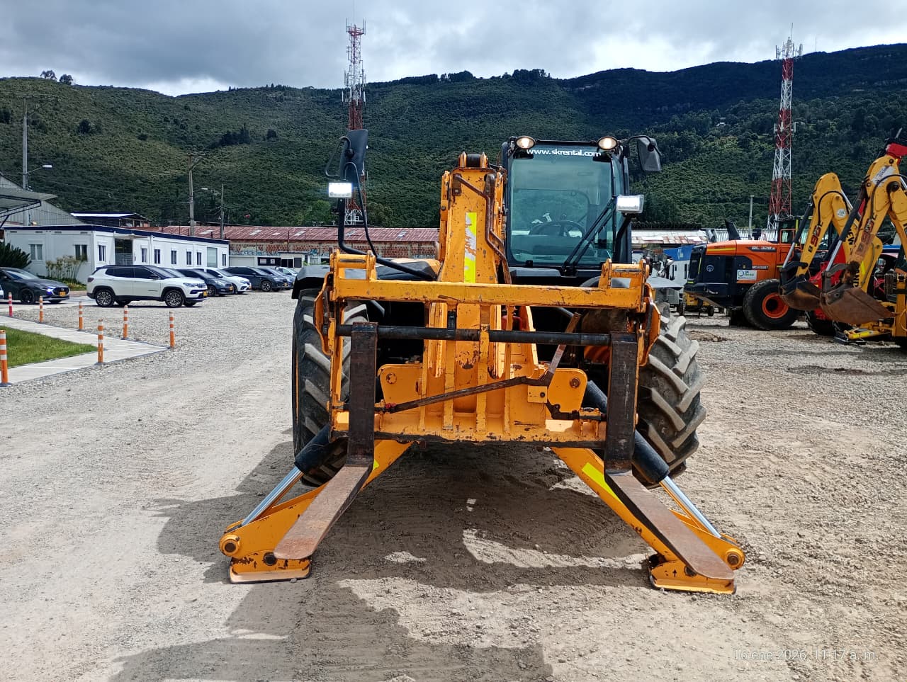 MONTACARGAS JCB 533 - Image 4