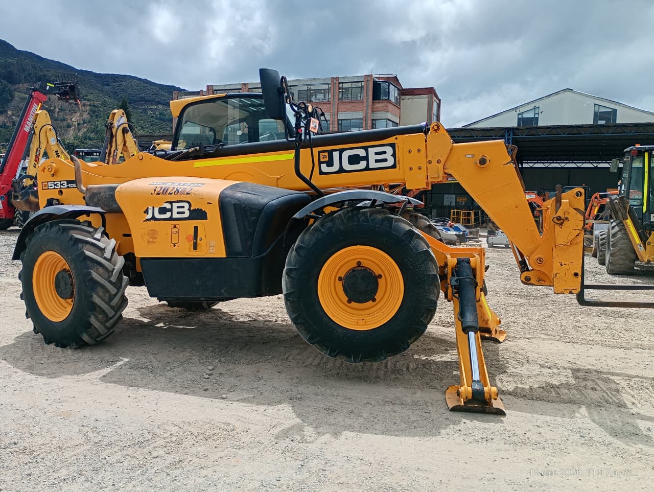 MONTACARGAS JCB 533 - Image 8