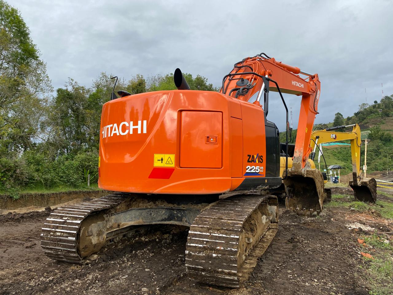 EXCAVADORA HITACHI ZAXIS 255 - Image 5