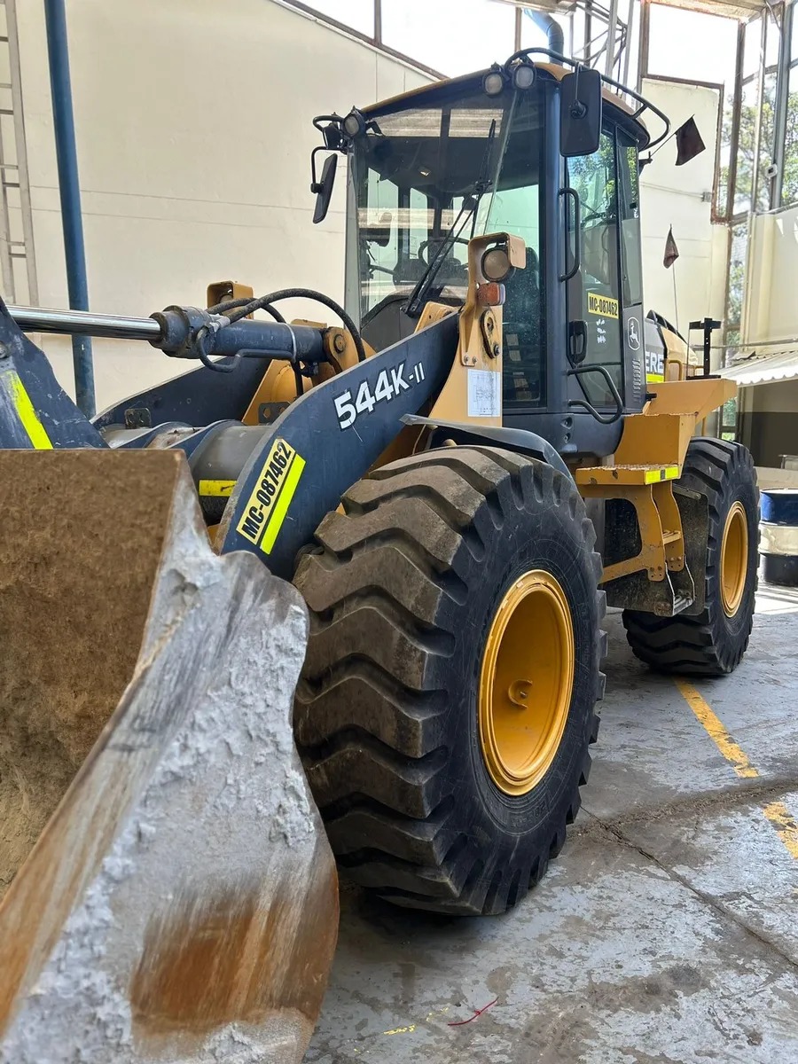 CARGADORES FRONTALES JHON DEERE - Image 18