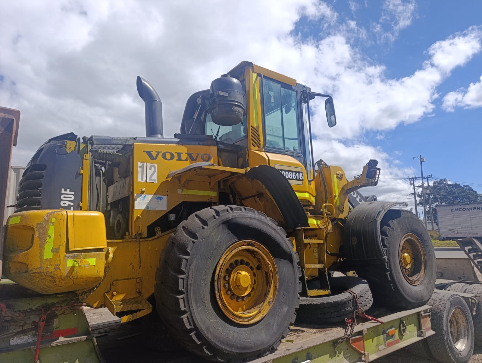 Cargador frontal volvo LF90F