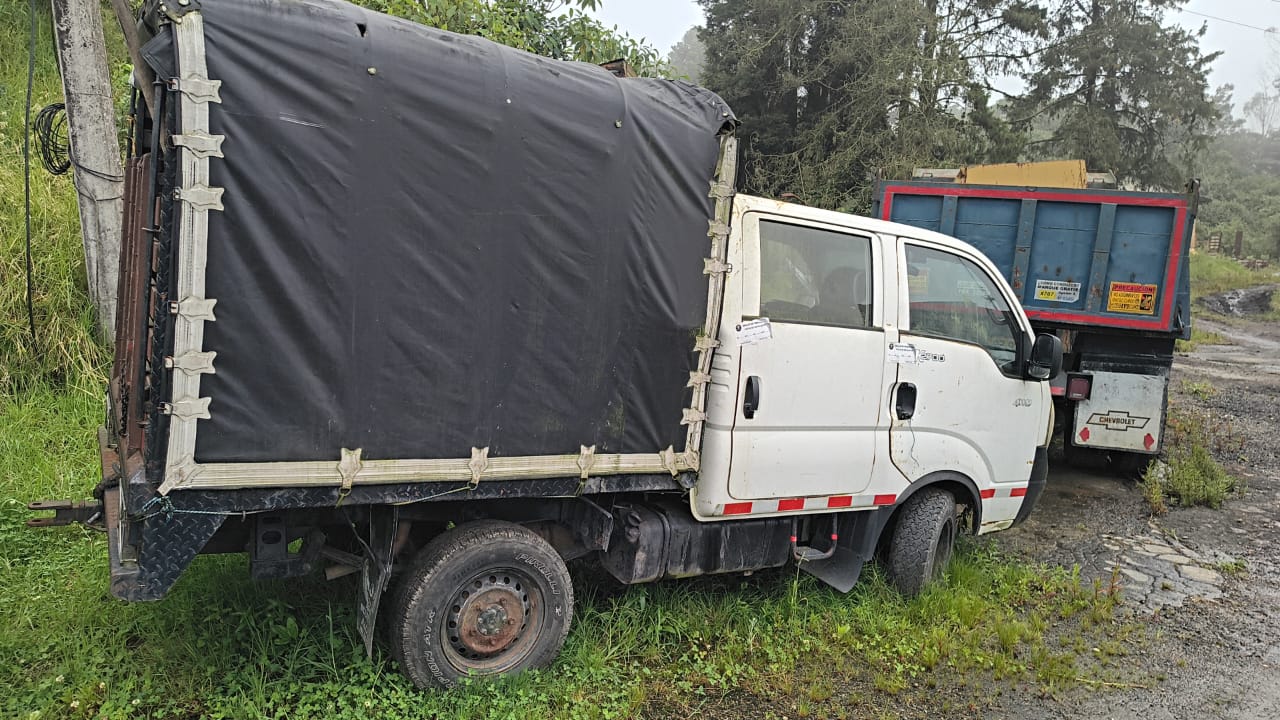 Camioneta kia dc 2007 - Image 7