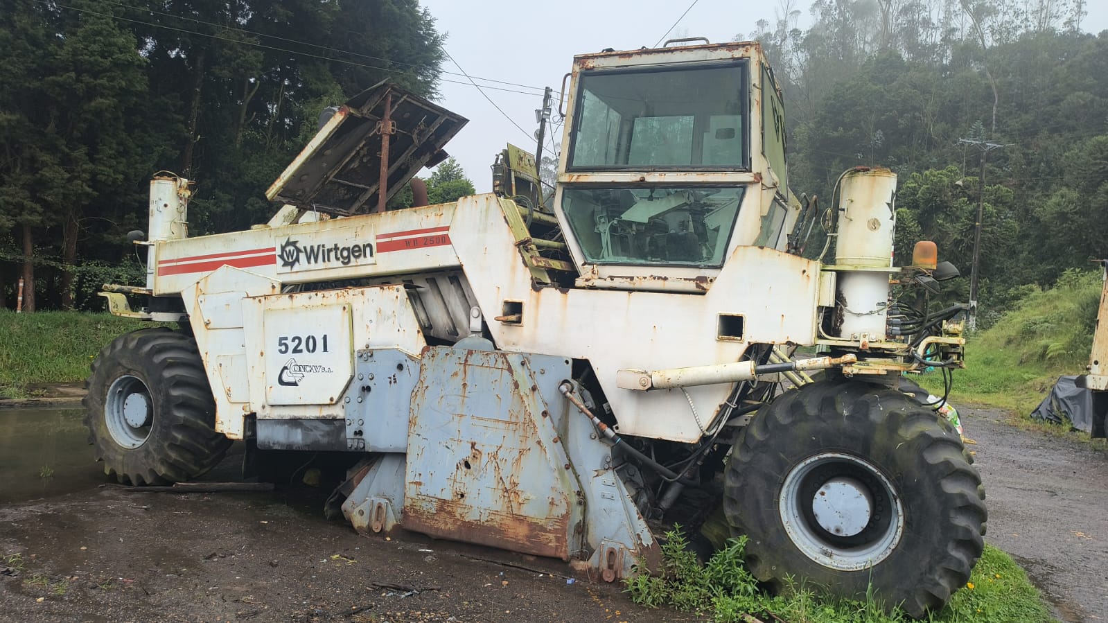 Recicladora wirtgen hr2500 - Image 3