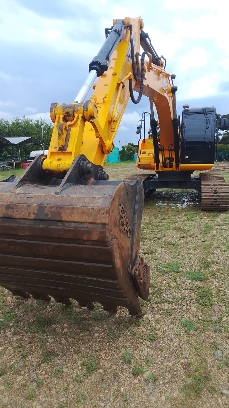 Excavadora JCB200 - Image 4