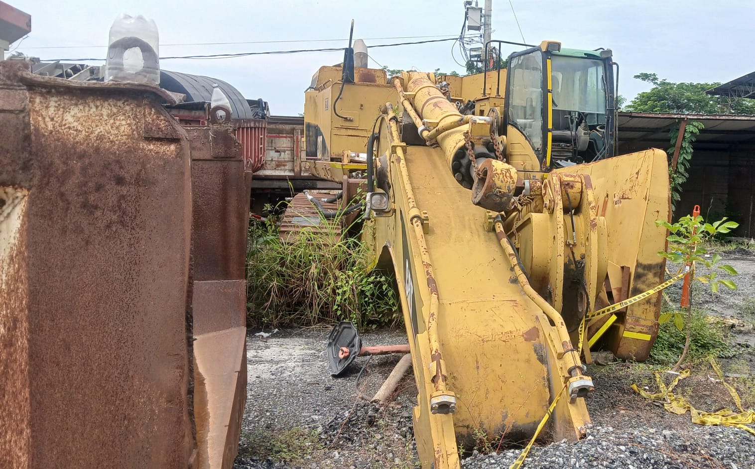 Excavadora de orugas Caterpillar 365C - Image 5