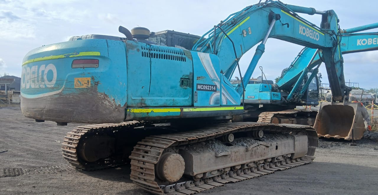 Excavadora de orugas Kobelco SK350LC-10 - Image 2