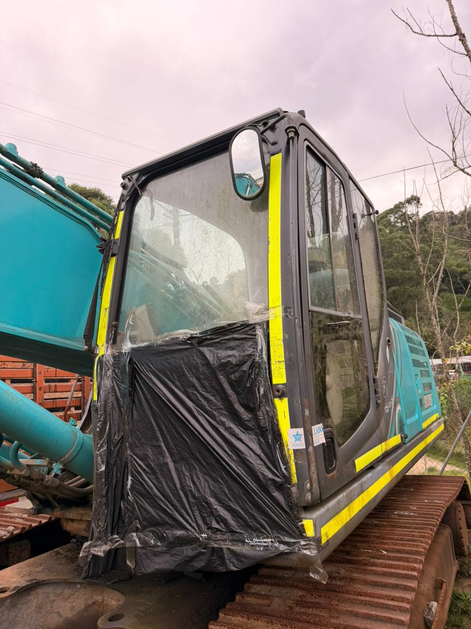 Excavadora de oruga Kobelco SK350LC-10 - Image 4