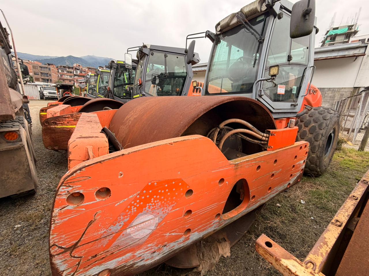 Vibrocompactador HAMM 3518HT - Image 2