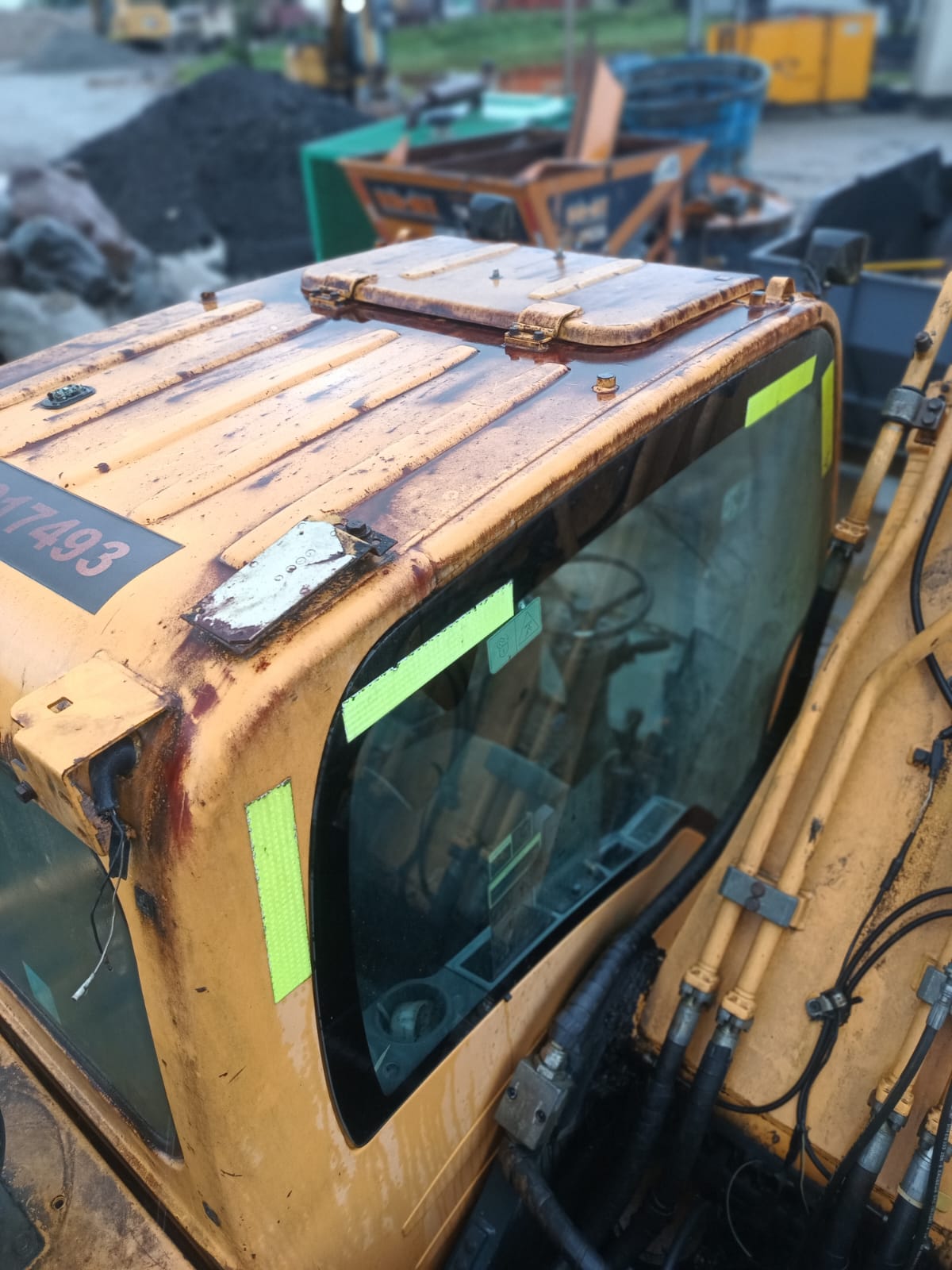 Excavadora sobre ruedas Hyundai R210W-9S - Image 4