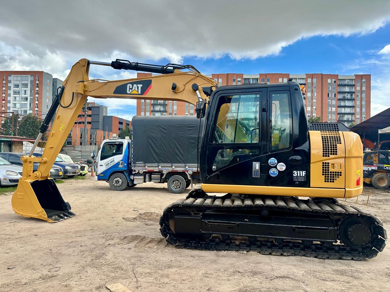 Mini-excavadora Cat 311F - Image 11