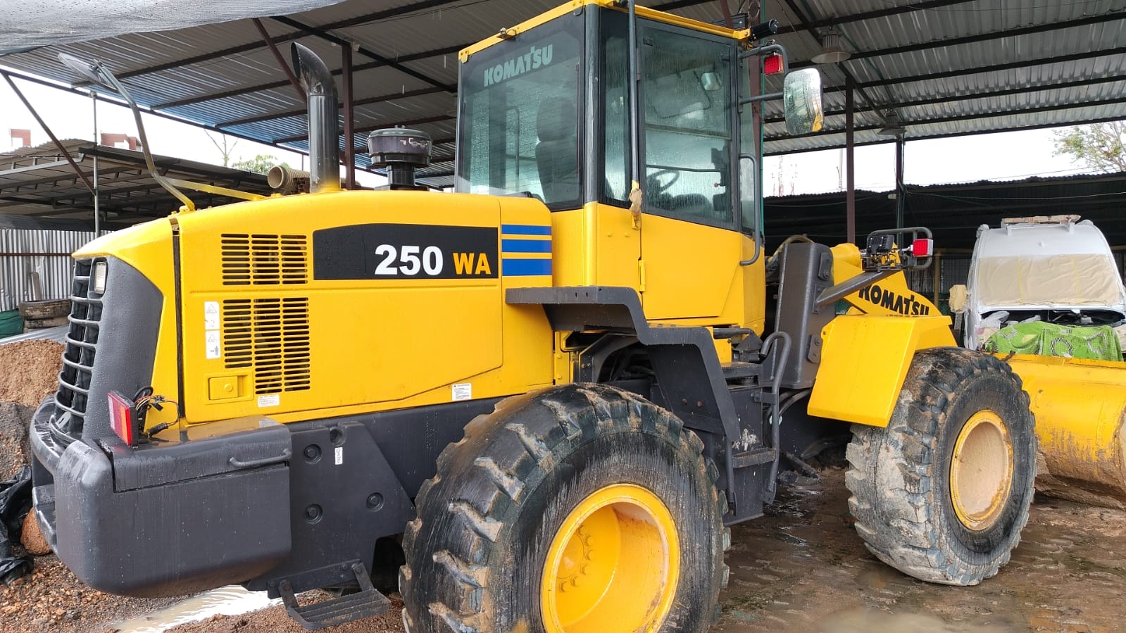 Cargador Frontal Komatsu 250WA - Image 5