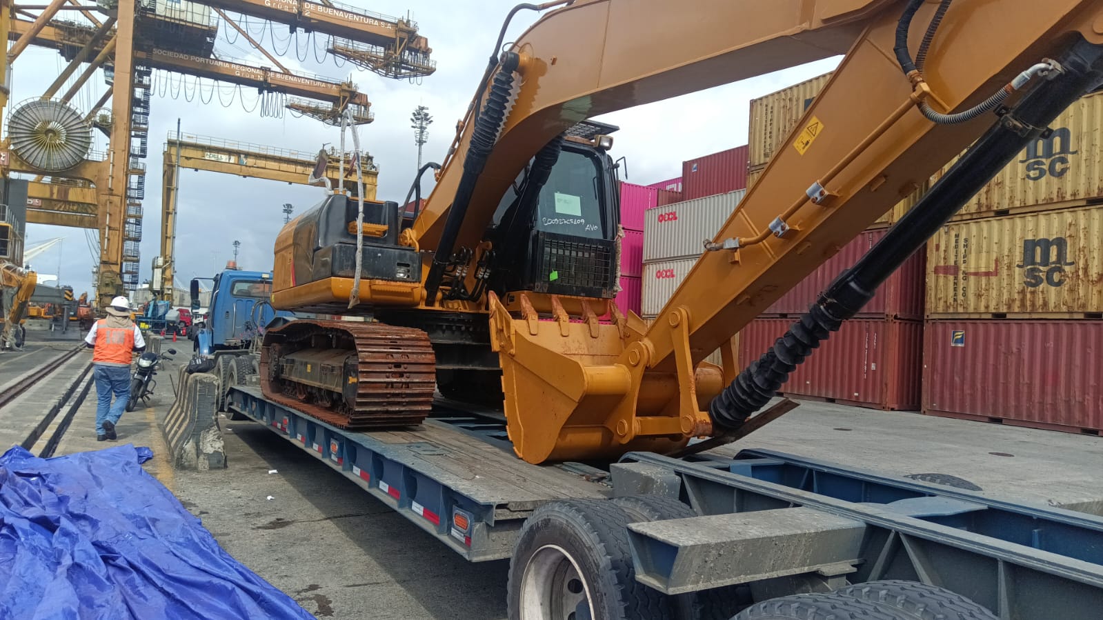 Excavadora Caterpillar Japonesa 320D2L
