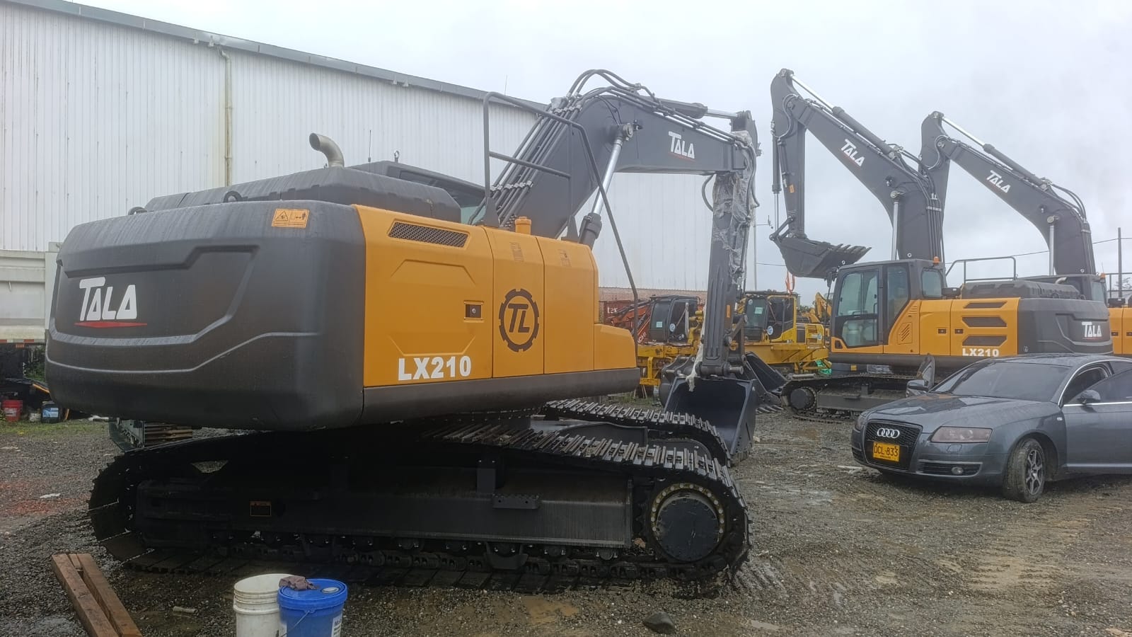 Excavadora Tala LX210 - Image 3
