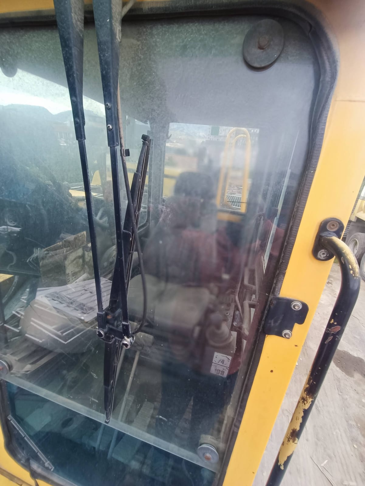 Excavadora Volvo EC340 - Image 6