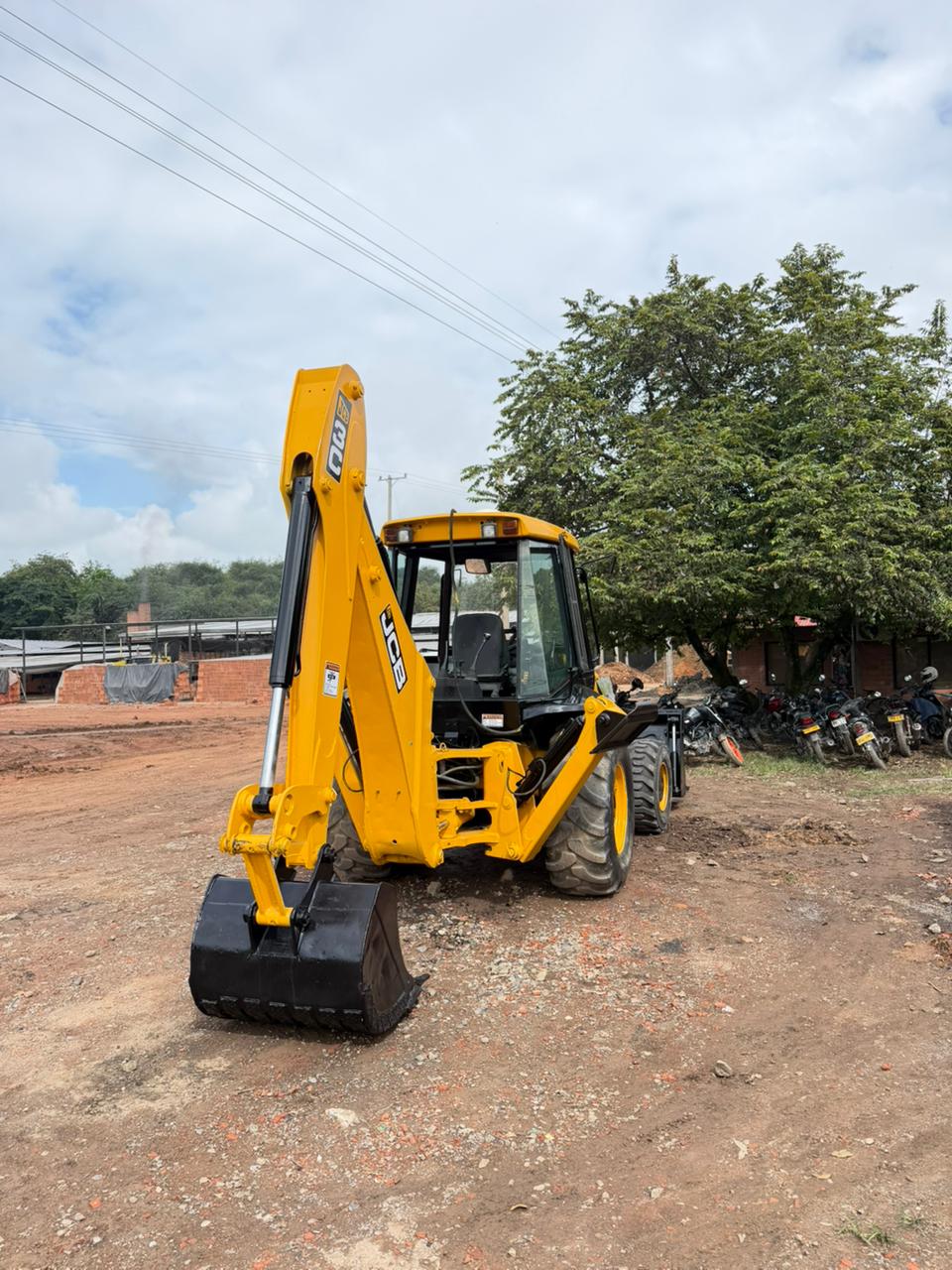 Retroeexcavadora JCB 3CX - Image 3