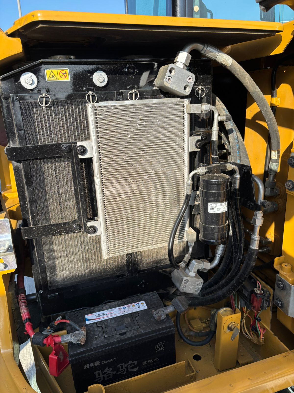 Mini-Excavadora Caterpillar 305.5E2 - Image 6