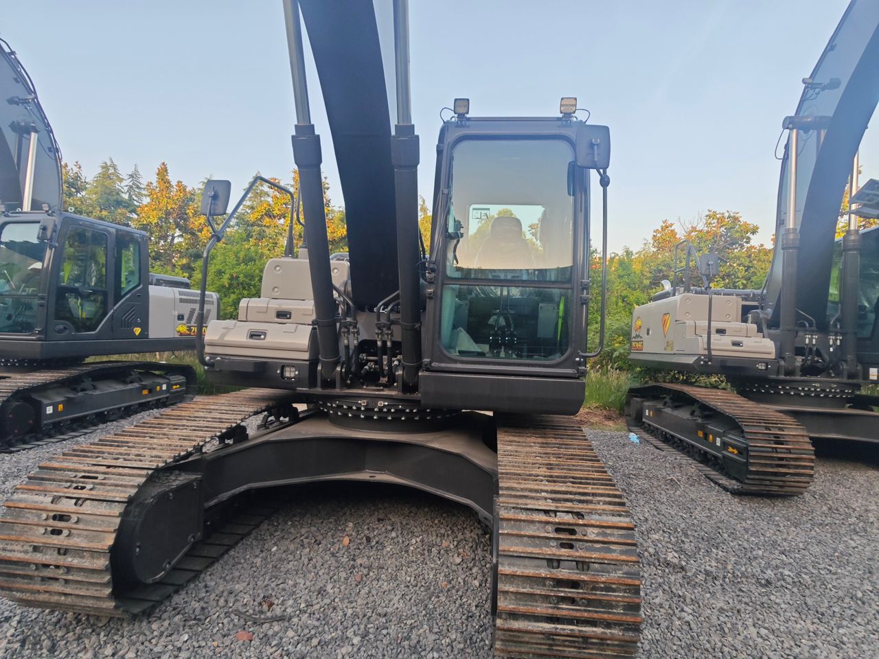 Excavadora Zoomlion ZE215LC - Image 6
