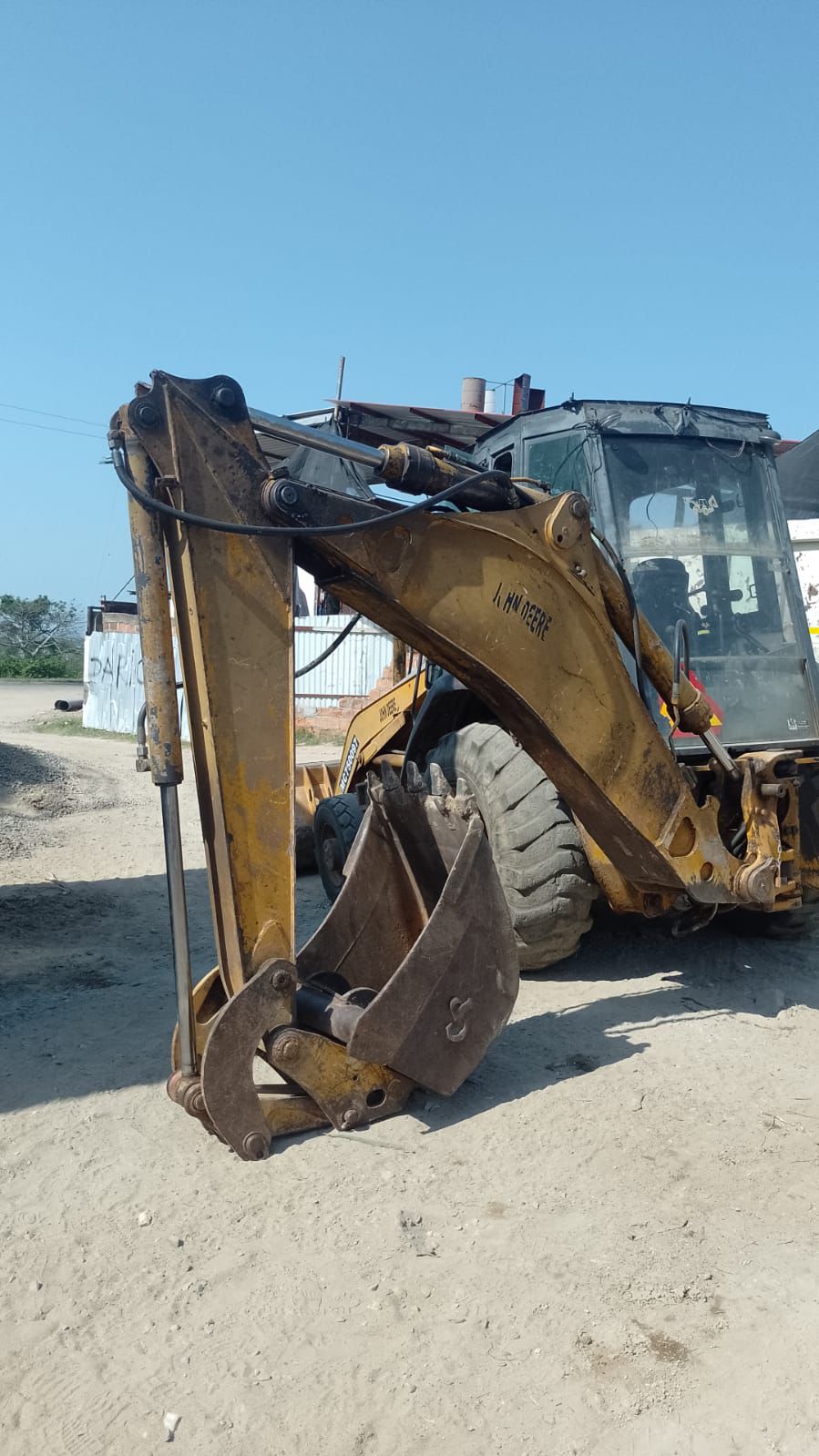 Retroexcavadora John Deere 310G - Image 4