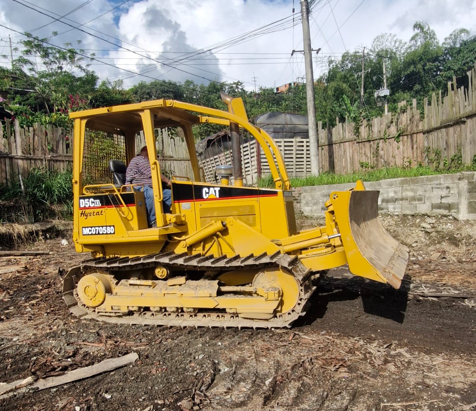 Bulldozer Caterpillar D5CXL - Image 2