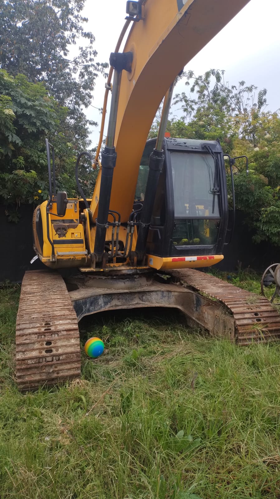 Excavadora JCB JS200LC - Image 4