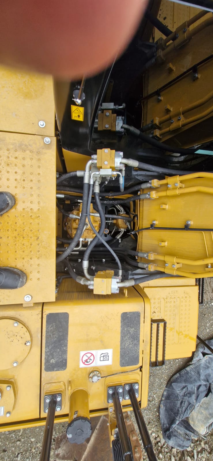 Excavadora Sany SY215C - Image 5