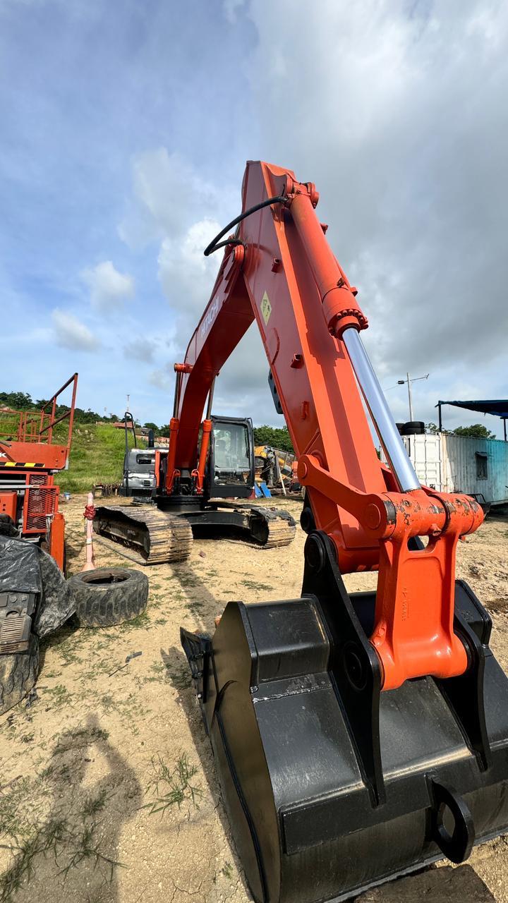 Excavadora Hitachi Zaxis 250LC-5g - Image 4