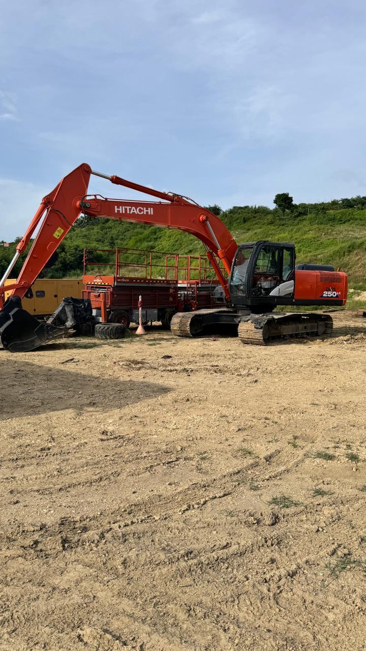 Excavadora Hitachi Zaxis 250LC-5g