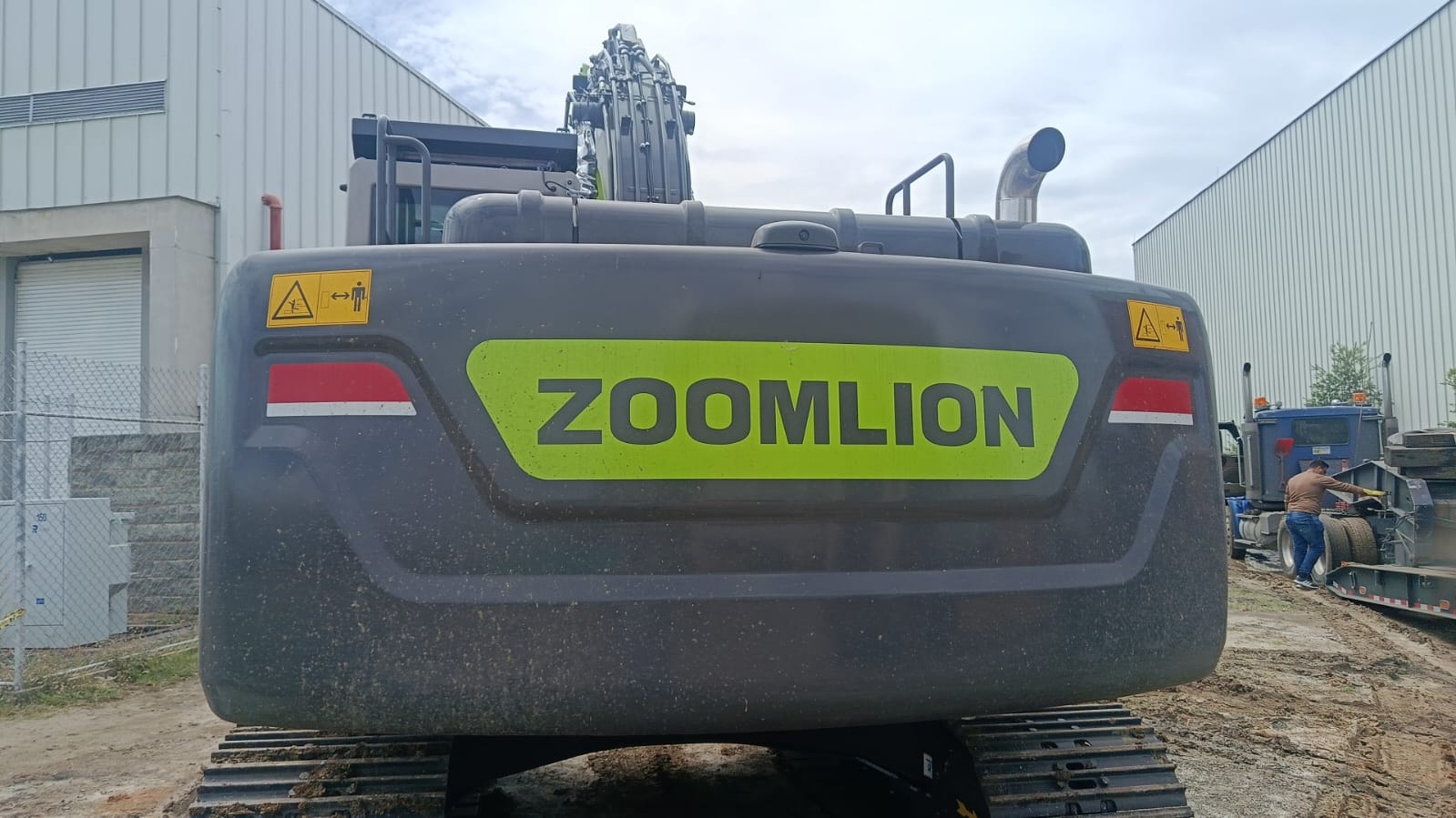 Excavadora Zoomlion ZE215LC - Image 2