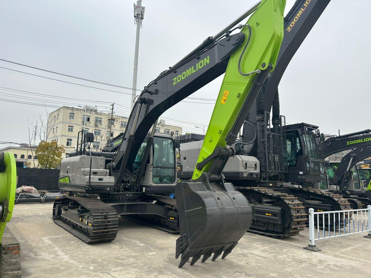 Excavadora Zoomlion ZE215LC - Image 18