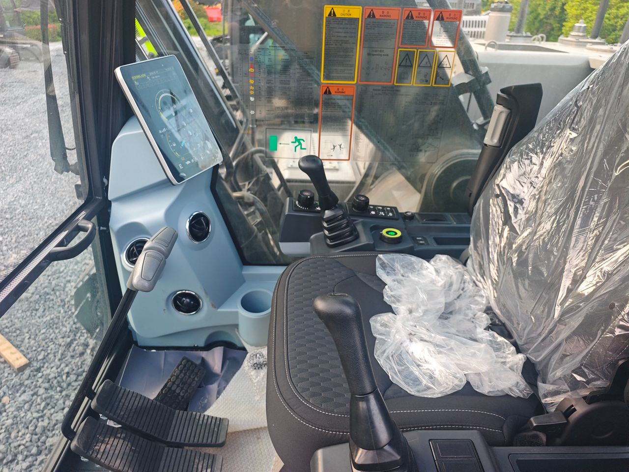 Excavadora Zoomlion ZE215LC - Image 24
