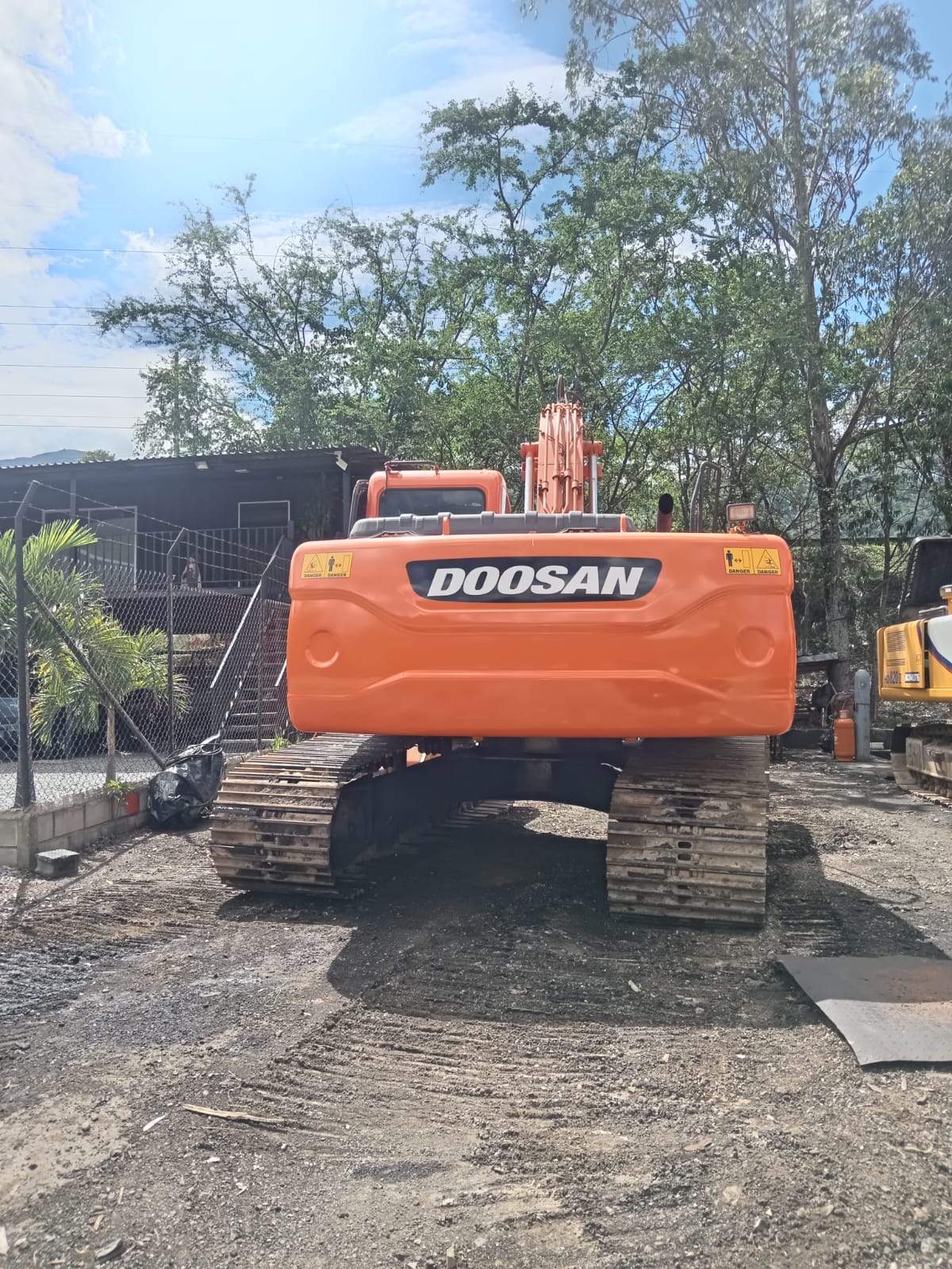 Excavadora Doosan DX225 LCA - Image 4