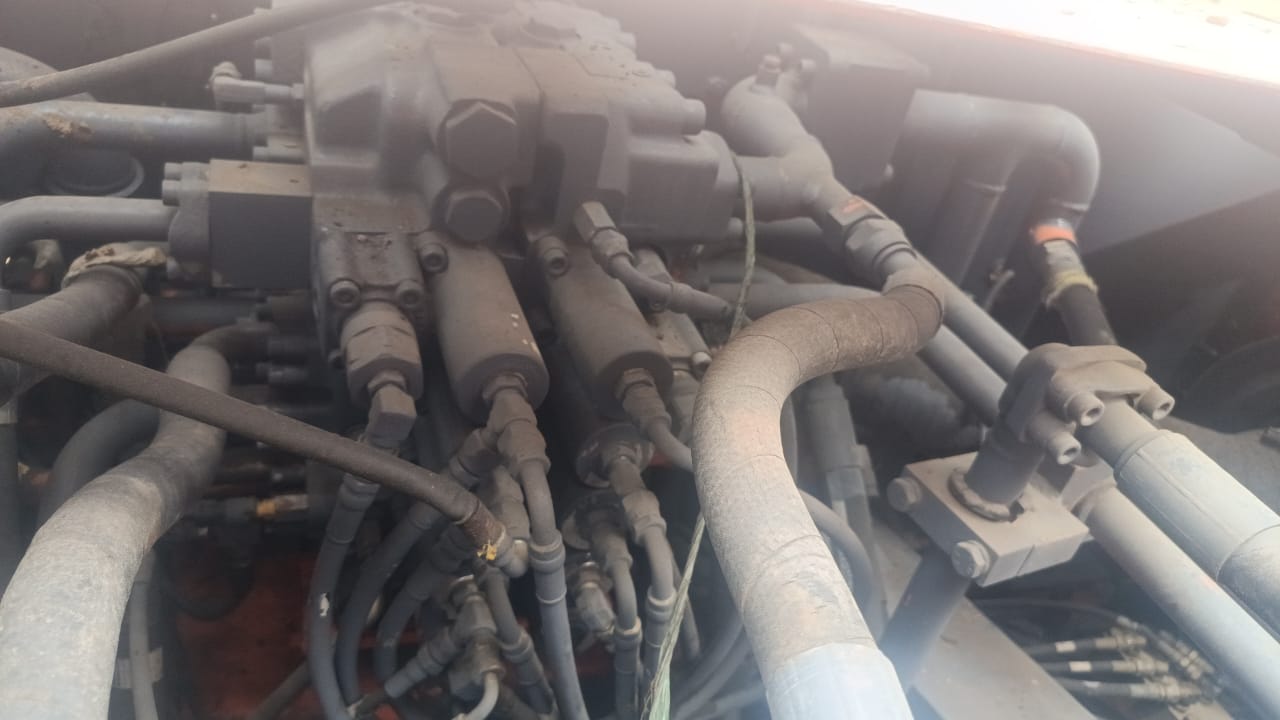 Excavadora Doosan Salor 340 LC - Image 7